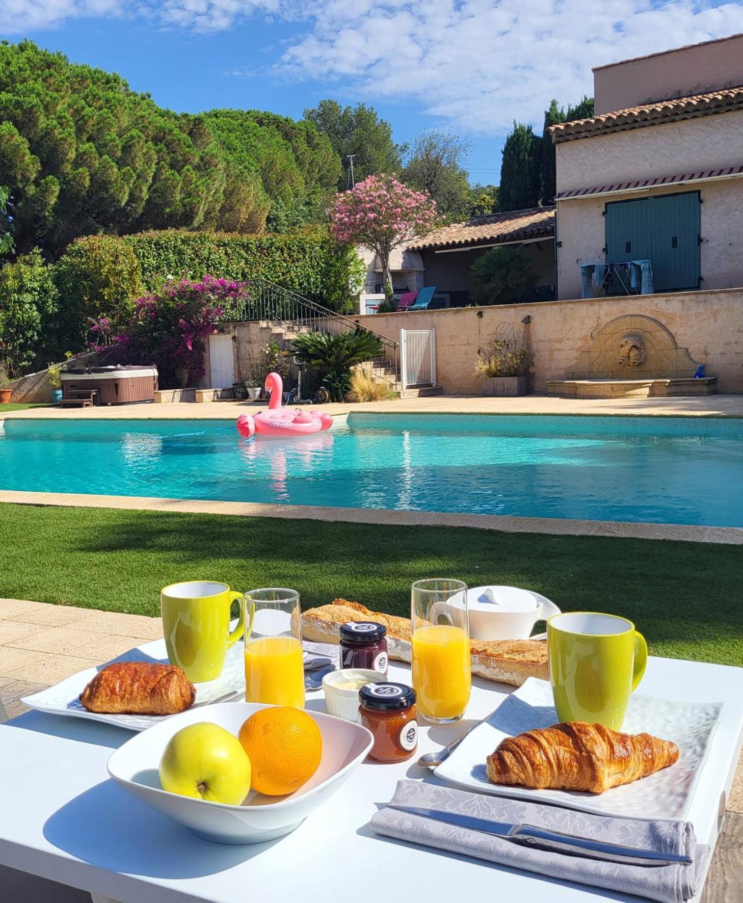 La Villa Romeo, Piscine Et Spa Sainte-Maxime Esterno foto